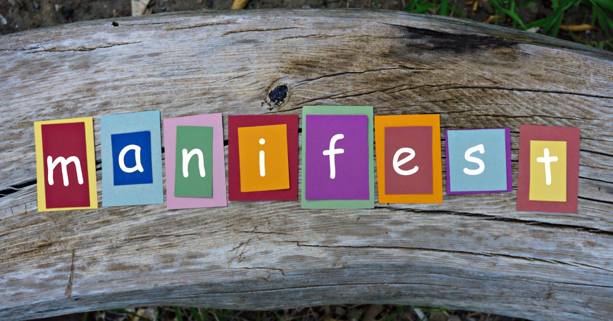 Manifest là gì? Cách thực hành Manifest hiệu quả nhất